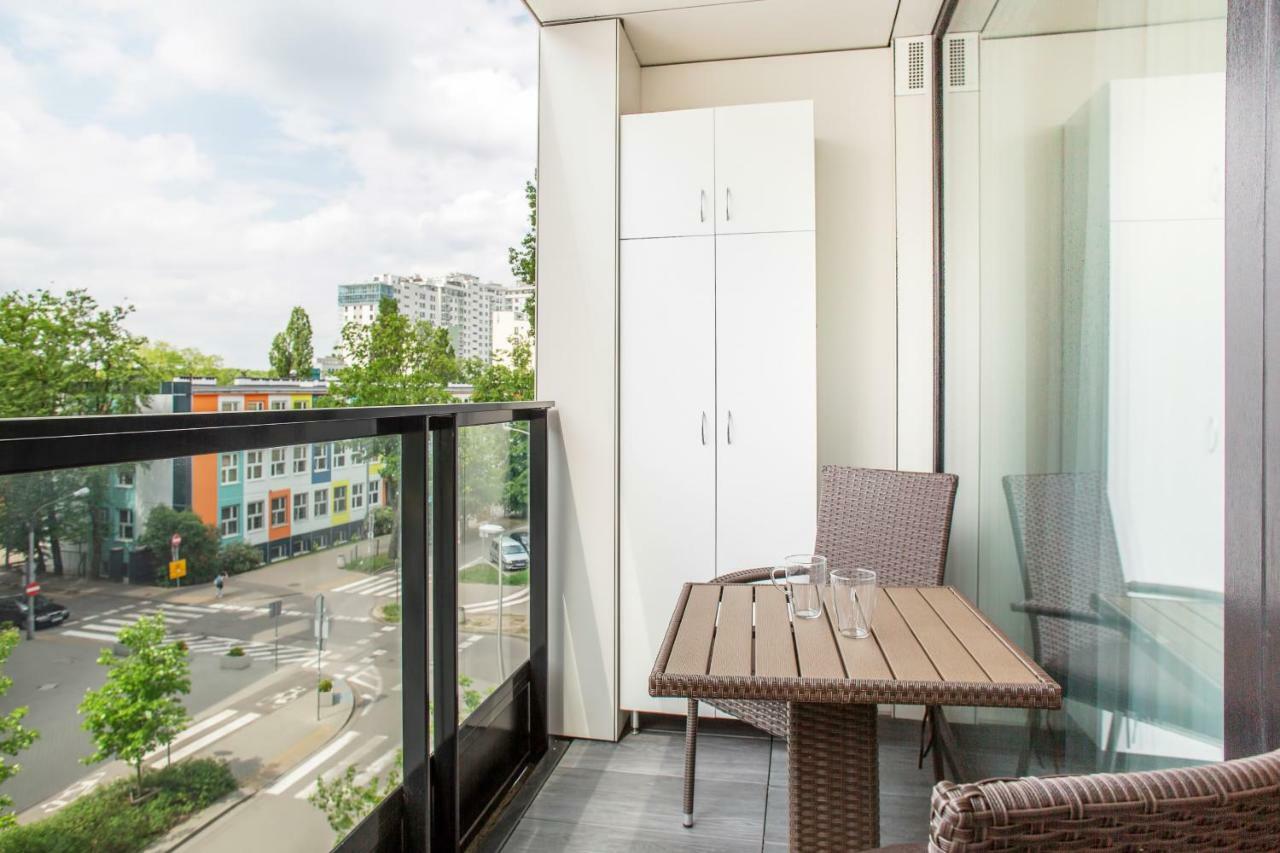 Apartments Warsaw Dzielna By Noclegi Renters Exteriör bild